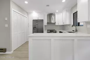 12 Farmingdale Ct, Red Bank, NJ 07701 - Photo 5