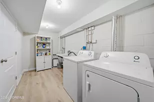50 Fairview Dr, Middletown, NJ 07748 - Photo 33