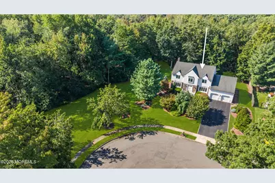 46 Heather Drive, Manalapan Township, NJ 07726 - Photo 3