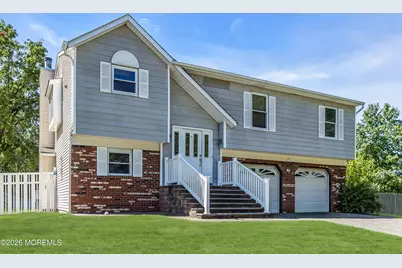 27 Cherry Bend Drive N, Howell Township, NJ 07731 - Photo 3