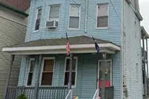 686 Charles St, Perth Amboy, NJ 08862 - Photo 1
