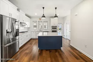 17 Cortland Ct, Livingston, NJ 07039 - Photo 13