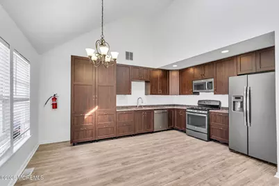 513 Harding Avenue, Toms River Township, NJ 08753 - Photo 5