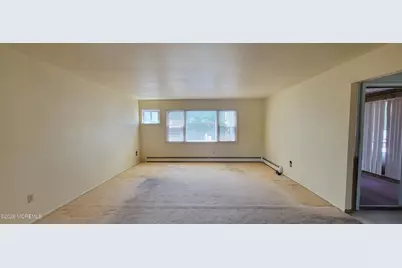 17 Bennington Drive, Toms River Township, NJ 08757 - Photo 5