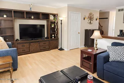 128 Dumbarton Hill Court, Aberdeen Township, NJ 07747 - Photo 11