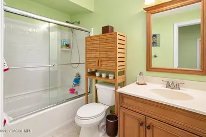 128 Dumbarton Hill Court, Aberdeen Township, NJ 07747 - Photo 21
