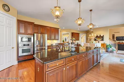 4 Apple Blossom Lane, Cream Ridge, NJ 08514 - Photo 9