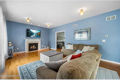 24 Messenger Street, Toms River Township, NJ 08753 - Photo 9