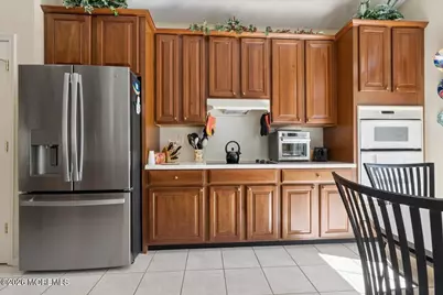 4 Gainsborough Court, Manalapan Township, NJ 07726 - Photo 17