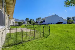 36 Lakeview Dr, Marlboro Township, NJ 07746 - Photo 29