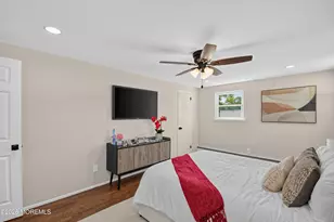 21 Monmouth St, Hazlet Township, NJ 07730 - Photo 19