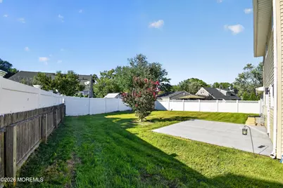 21 Monmouth Street, Hazlet Township, NJ 07730 - Photo 27