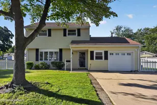 21 Monmouth St, Hazlet Township, NJ 07730 - Photo 1