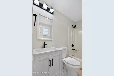21 Monmouth Street, Hazlet Township, NJ 07730 - Photo 17