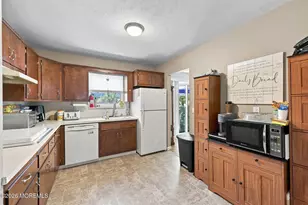 1 Kings Ct, Jackson, NJ 08527 - Photo 11