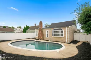 23 Norton St, Sayreville, NJ 08879 - Photo 29