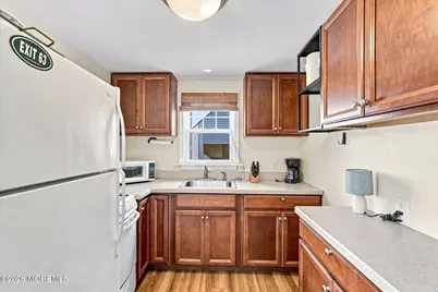 18 S 34th Street W, Long Beach Township, NJ 08008 - Photo 9
