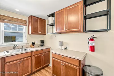 18 S 34th Street W, Long Beach Township, NJ 08008 - Photo 11