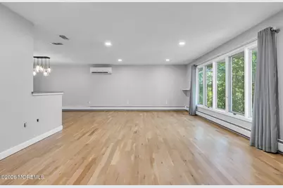 28 Hopi Drive, Middletown, NJ 07748 - Photo 5