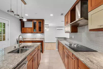 28 Hopi Drive, Middletown, NJ 07748 - Photo 13