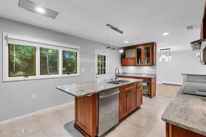 28 Hopi Drive, Middletown, NJ 07748 - Photo 15