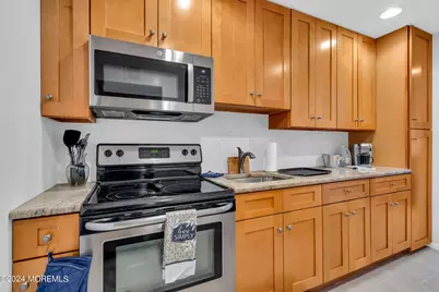 1605 Grand Central Avenue #2, Lavallette, NJ 08735 - Photo 9