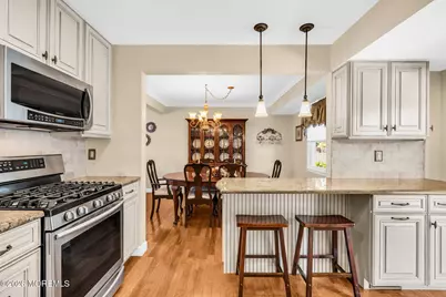 42 Devon Drive, Manalapan Township, NJ 07726 - Photo 11