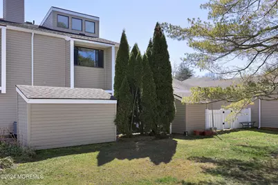 2 Elizabeth Court, Tinton Falls, NJ 07724 - Photo 11