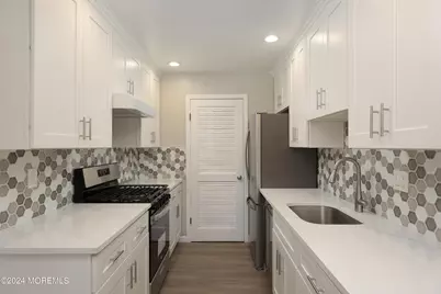 2 Elizabeth Court, Tinton Falls, NJ 07724 - Photo 13