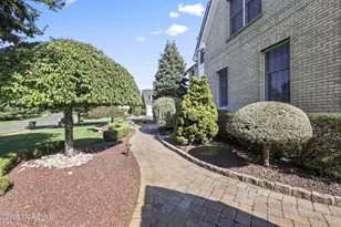 14 Green Springs Way, Freehold, NJ 07728 - Photo 55