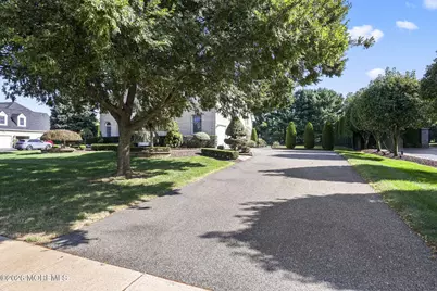 14 Green Springs Way, Freehold, NJ 07728 - Photo 57
