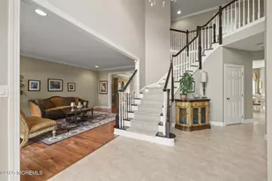 14 Green Springs Way, Freehold, NJ 07728 - Photo 5