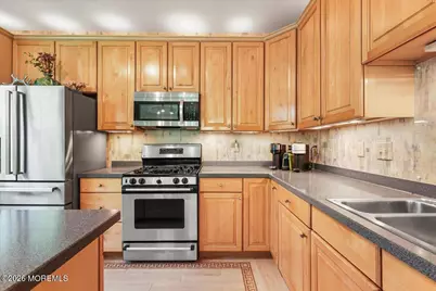 524 St Andrews Place, Manalapan Township, NJ 07726 - Photo 13