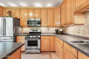 524 St Andrews Pl, Manalapan Township, NJ 07726 - Photo 13