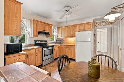 354 Stagecoach Road, Millstone Township, NJ 08510 - Photo 9