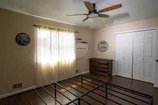 2 Missouri Ct, Matawan, NJ 07747 - Photo 11