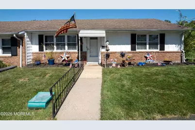 2 Missouri Court, Matawan, NJ 07747 - Photo 1