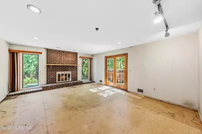 4 Clark Way, Holmdel, NJ 07733 - Photo 13