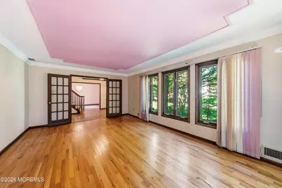 4 Clark Way, Holmdel, NJ 07733 - Photo 17