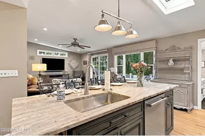 240 Fair Haven Road, Fair Haven, NJ 07704 - Photo 9
