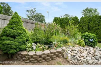 994 Treasure Avenue, Manahawkin, NJ 08050 - Photo 27