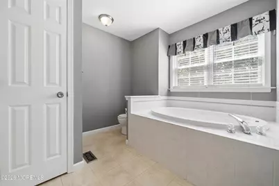 994 Treasure Avenue, Manahawkin, NJ 08050 - Photo 25
