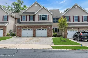 44 Smock Ct, Manalapan Township, NJ 07726 - Photo 1