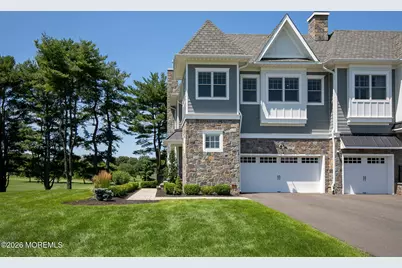 114 Eagle Way, Eatontown, NJ 07724 - Photo 1
