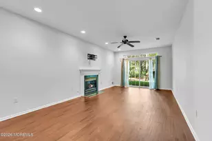 122 Greenlawns Dr, Lakewood, NJ 08701 - Photo 9