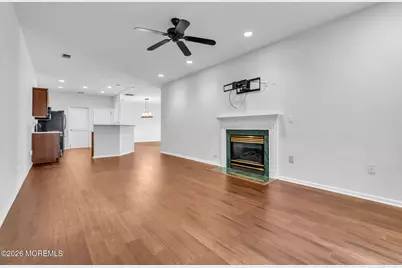 122 Greenlawns Drive, Lakewood, NJ 08701 - Photo 11