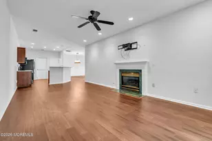 122 Greenlawns Dr, Lakewood, NJ 08701 - Photo 11