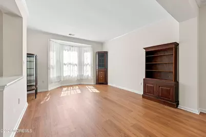 99 Minuteman Circle, Allentown, NJ 08501 - Photo 9