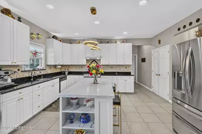 14 Jamesworthy Court, Marlboro Township, NJ 07746 - Photo 21