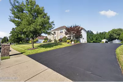 14 Jamesworthy Court, Marlboro Township, NJ 07746 - Photo 5